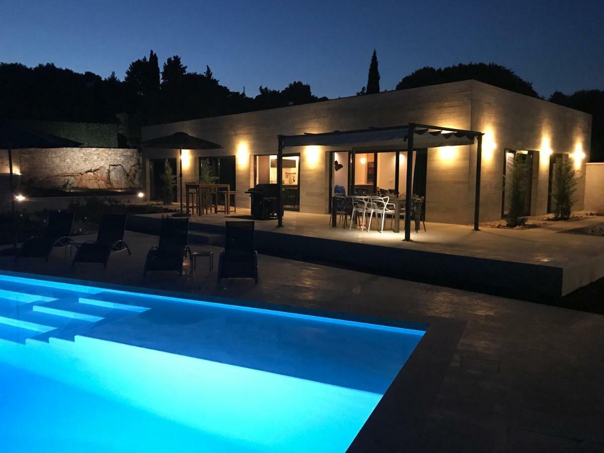 Villa Pietra Selca  Luaran gambar