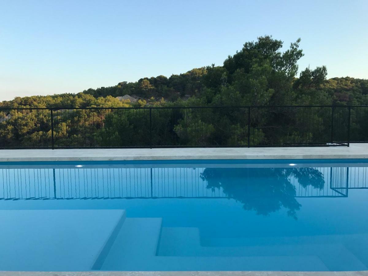 Villa Pietra Selca  Luaran gambar
